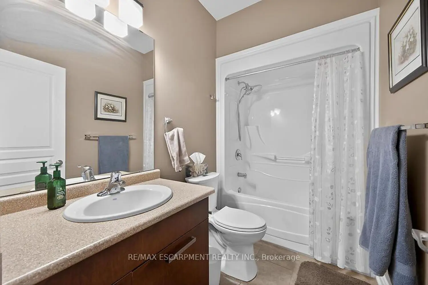 Additional image 6 of 19 Lampman Drive