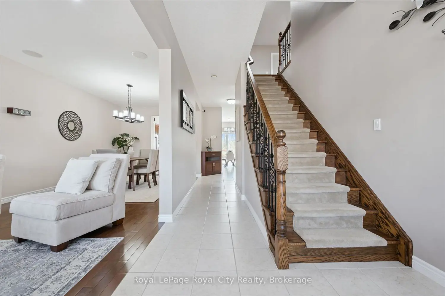 760 Willow Road photo 2