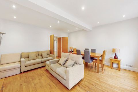 Poppins Court, Blackfriars EC4A