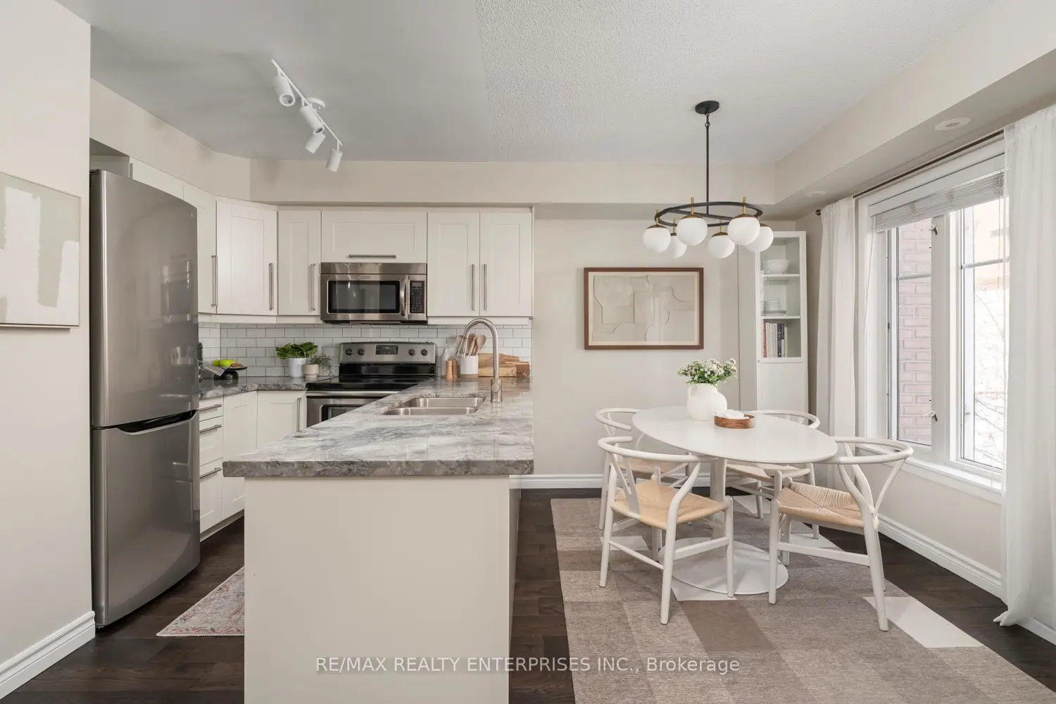 50 East Liberty Street 1126
