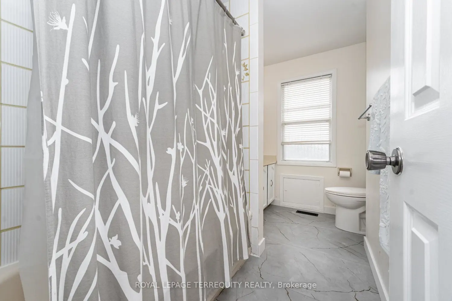Additional image 10 of 4085 Wheelwright Crescent