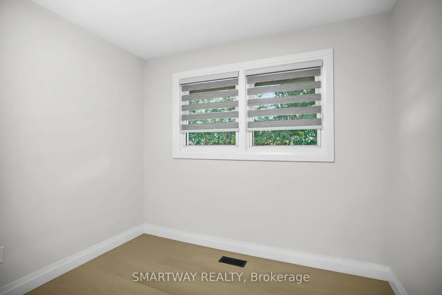 Additional image 14 of 633 Donegal Drive
