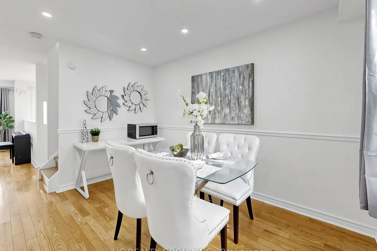 Additional image 9 of 1742 John Street 36