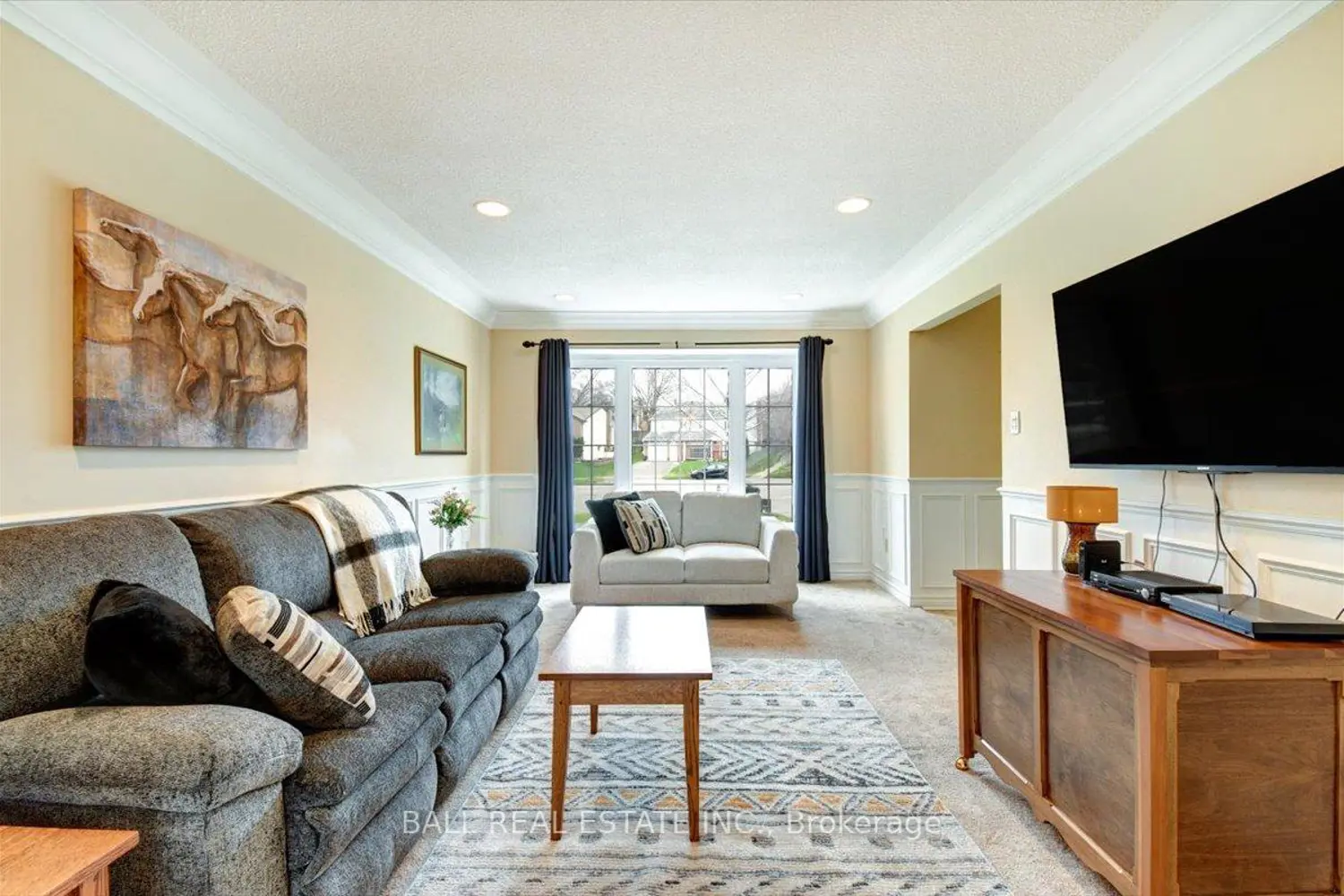 27 Blackstone Court photo 4