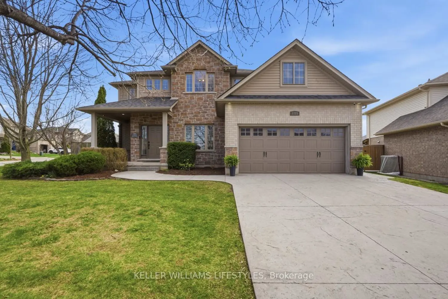 1721 Tigerlily Road