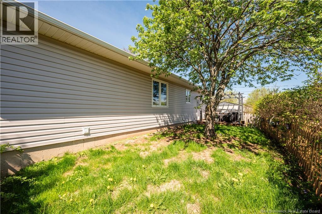 102 Briardale Drive, Moncton, NB, E1G2B6 photo 5