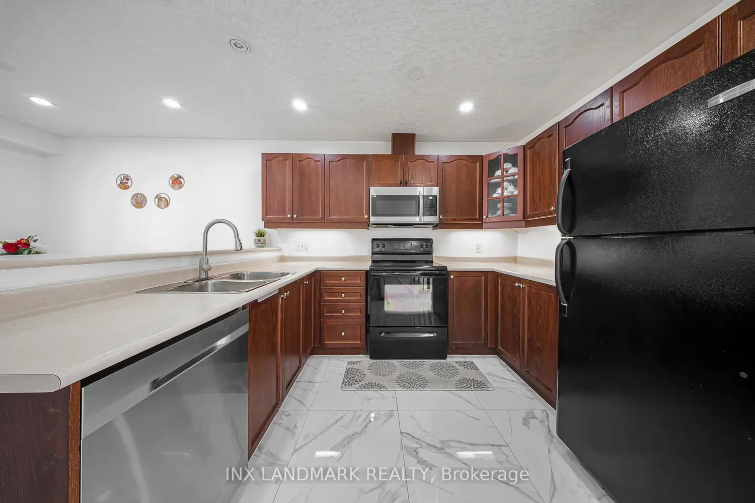 Additional image 6 of 535 Windflower Crescent 18