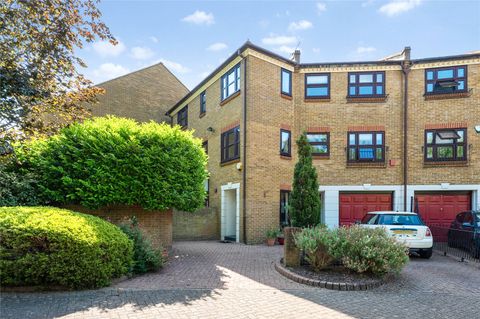 Albemarle Park, Albemarle Road, Beckenham BR3