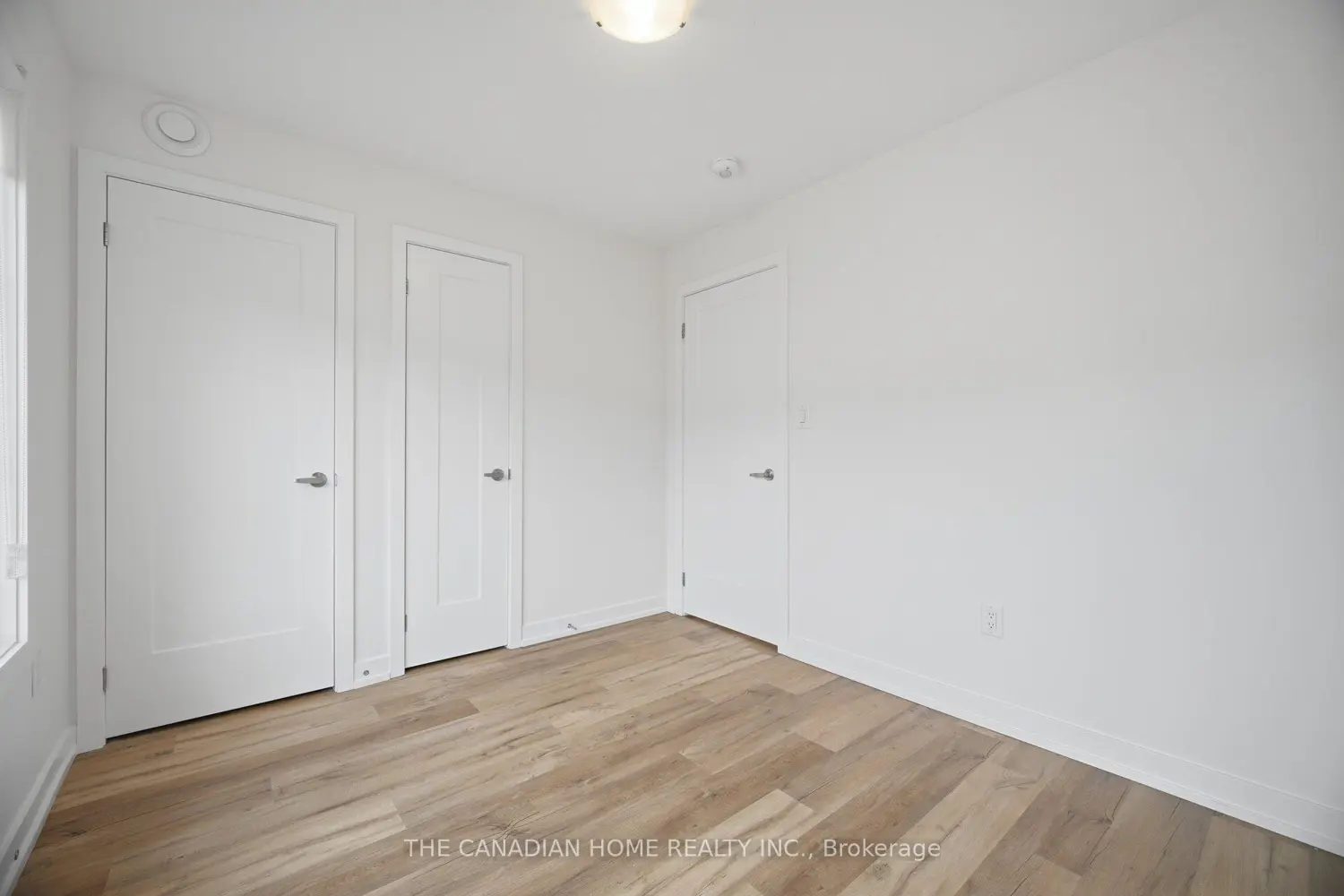 Additional image 16 of 4263 Fourth Avenue 321