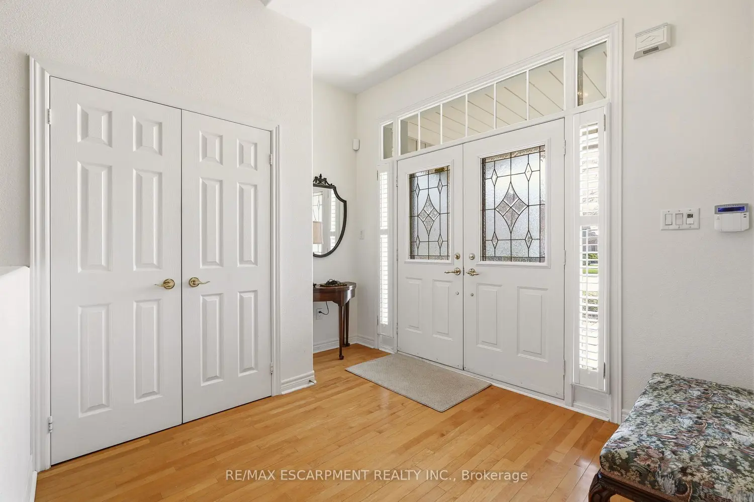 Additional image 2 of 4172 Stonebridge Crescent