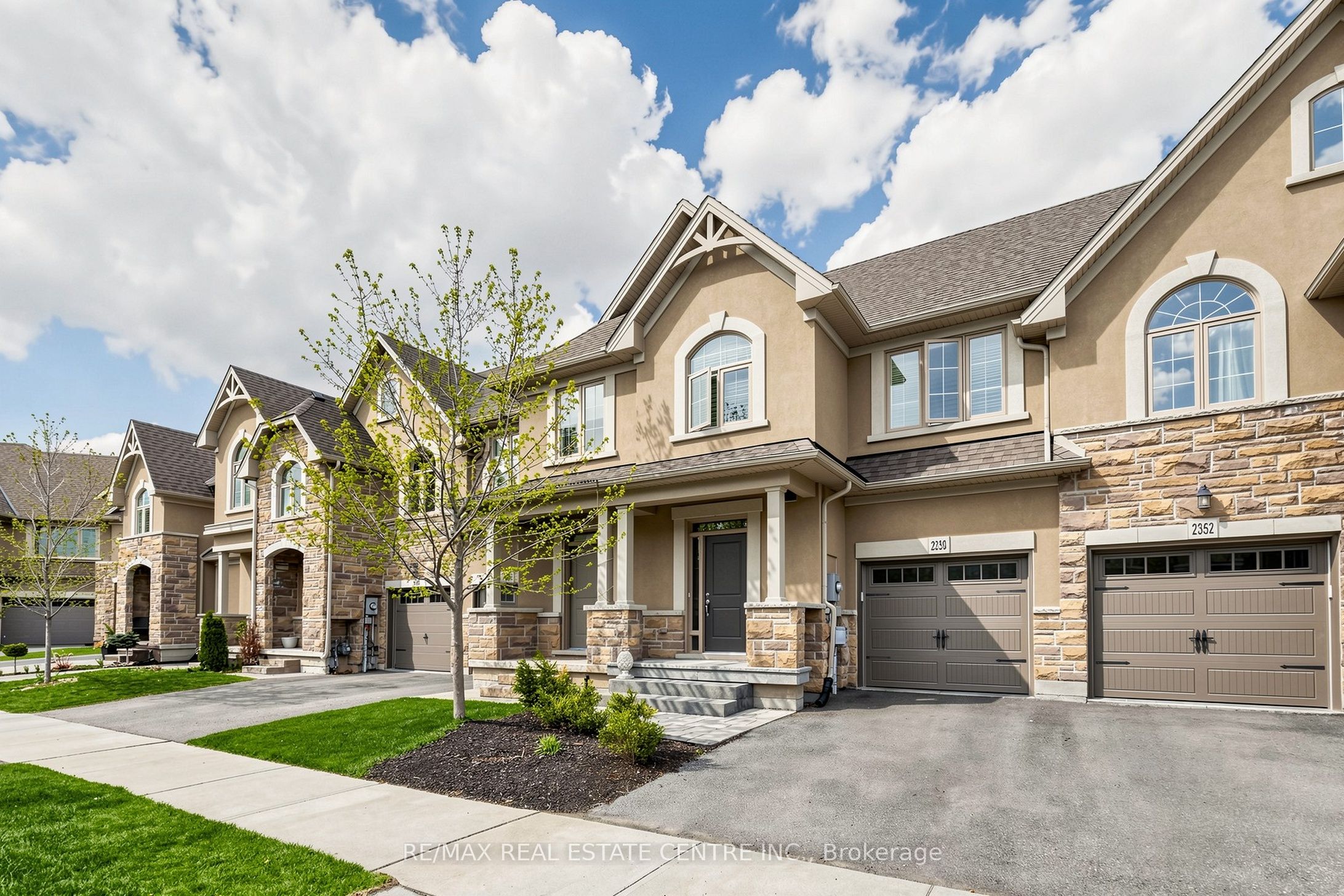 Additional image 3 of 2350 Natasha Circle, Oakville, ON, L6M 1N9