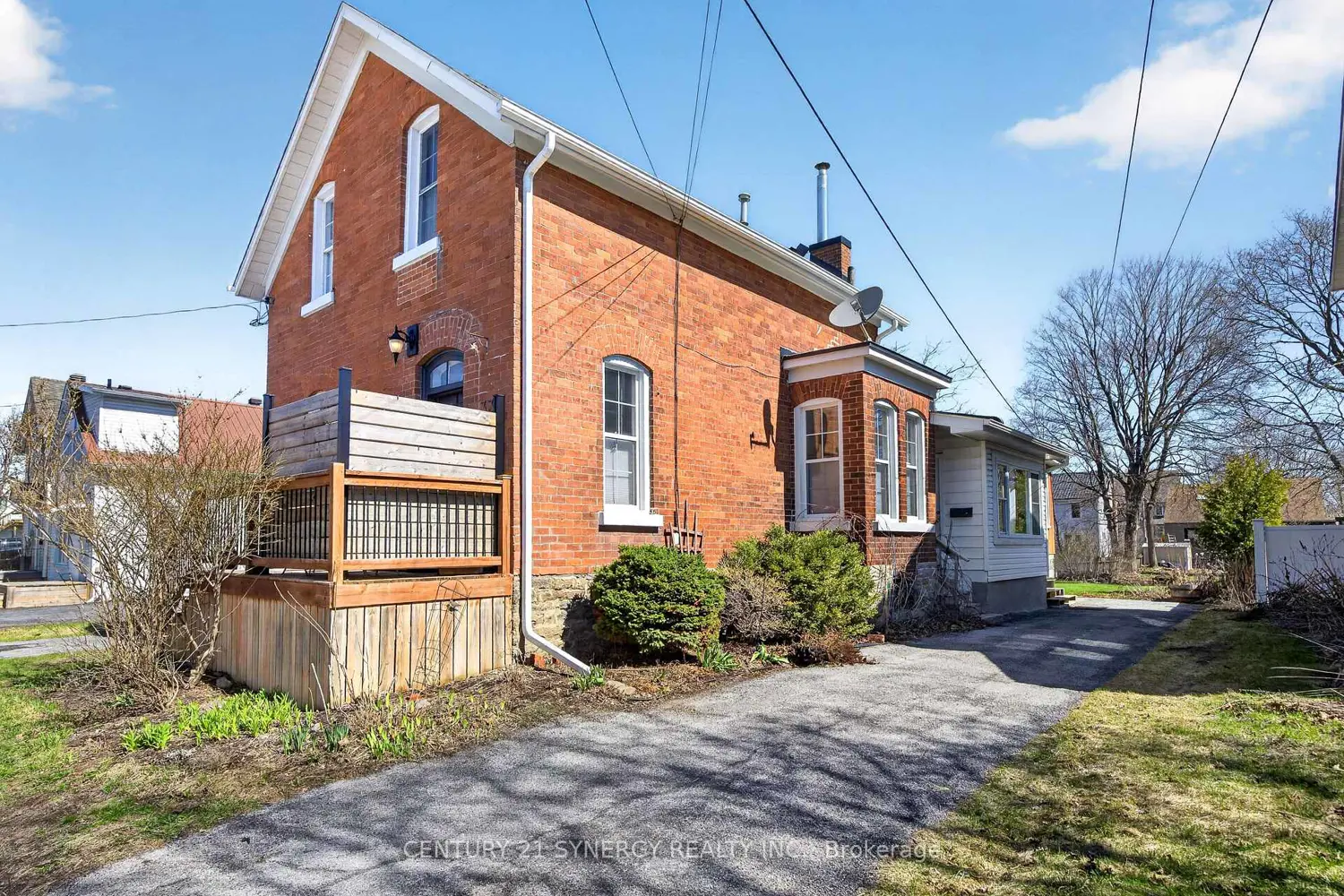 33 Napoleon Street