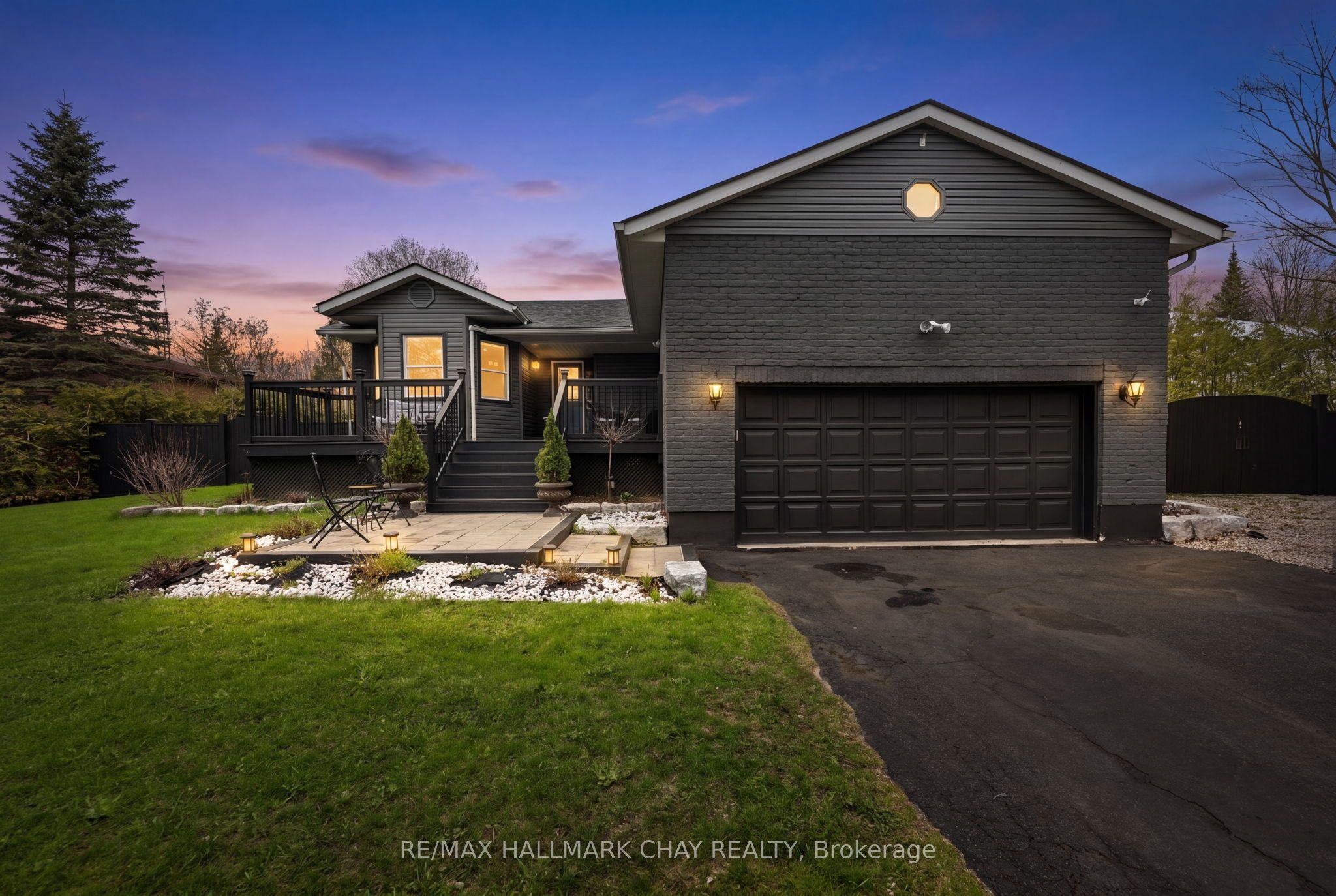 2330 Lakeshore Road E, Oro-medonte, ON, L0L 1T0