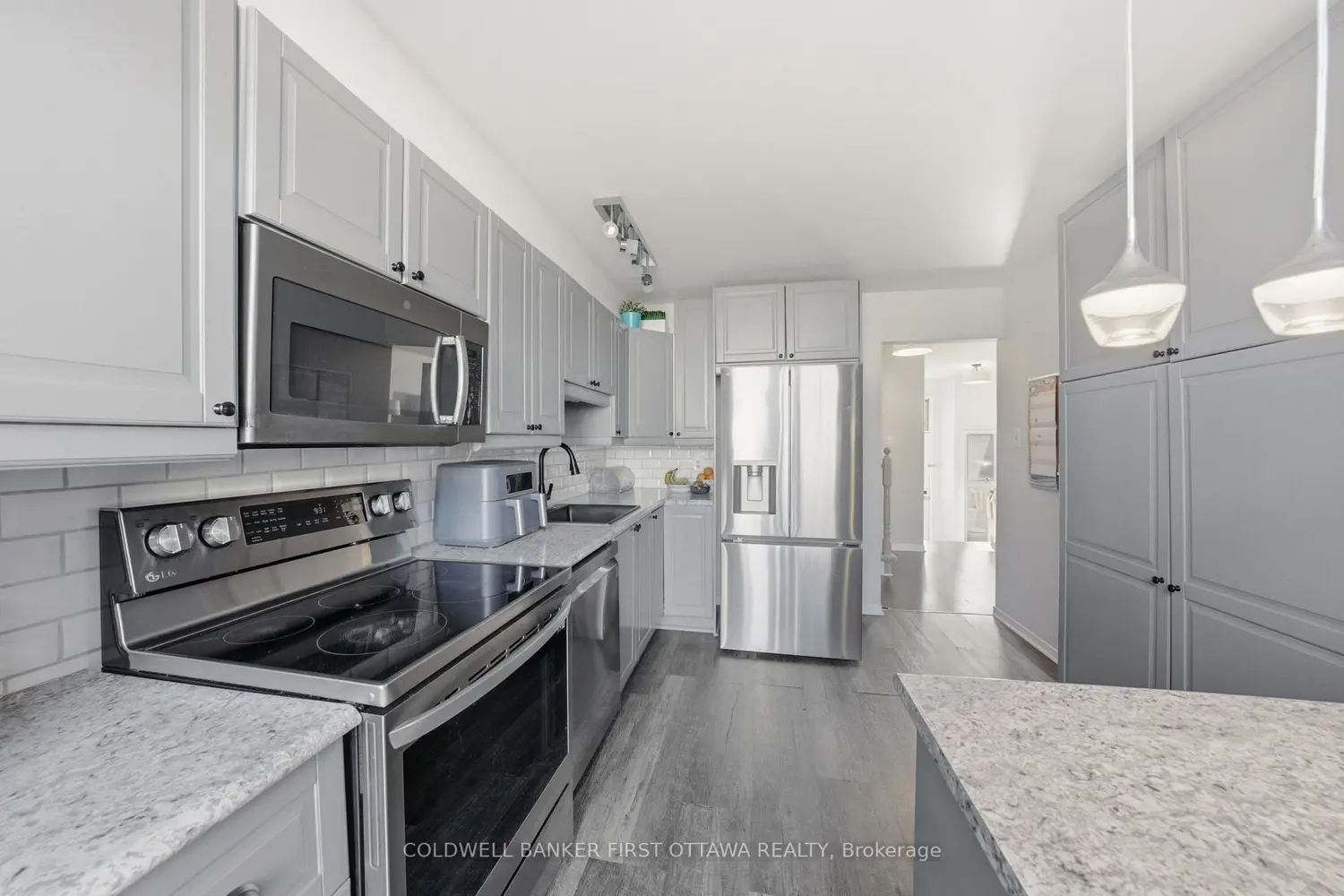 Additional image 5 of 1902 Hennessy Crescent