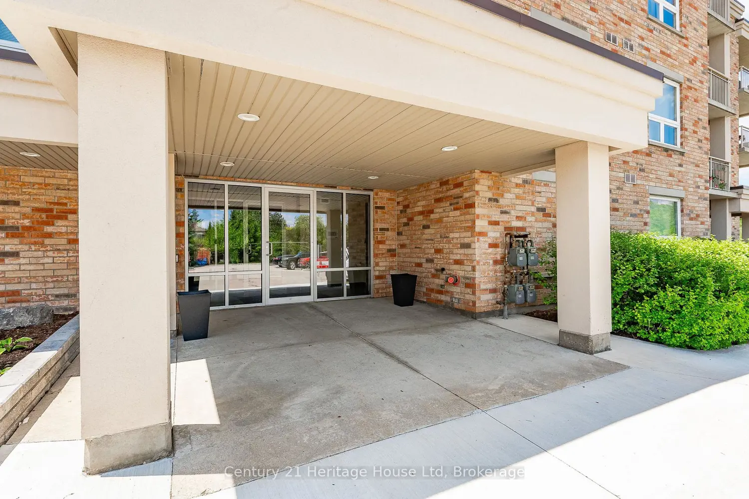 901 Paisley Road 207 photo 3