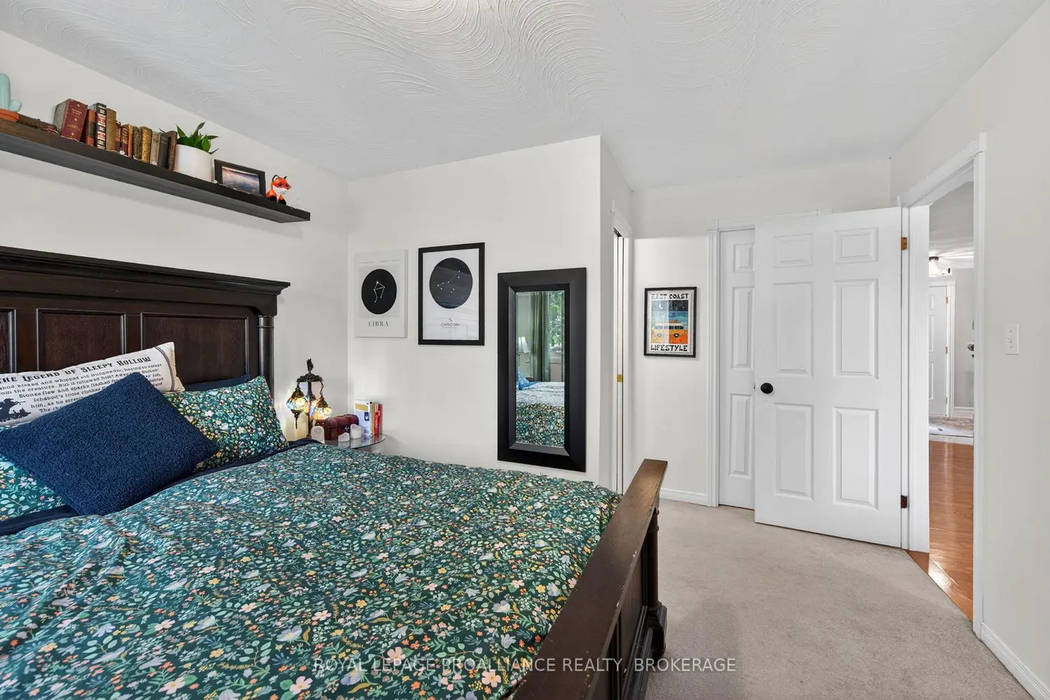 Additional image 5 of 727 Aylmer Crescent