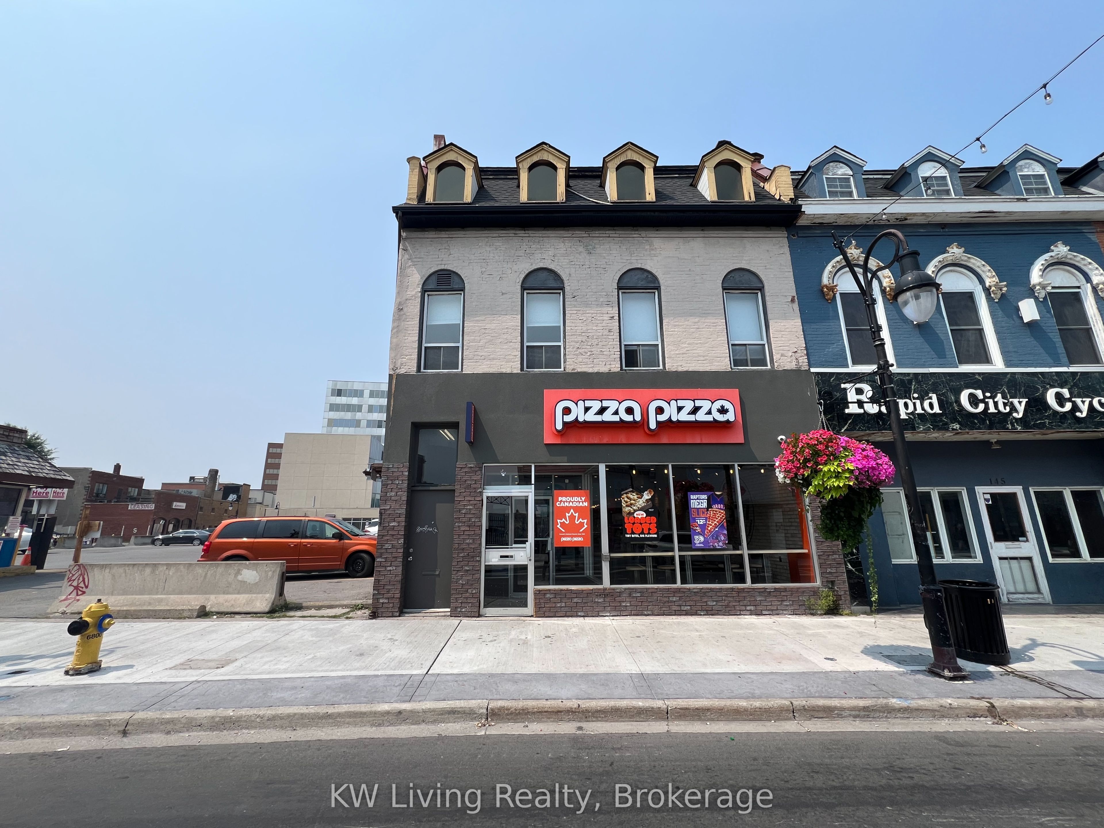 Additional image 3 of 139 St Paul Street, St. Catharines, ON, L2R 3M5