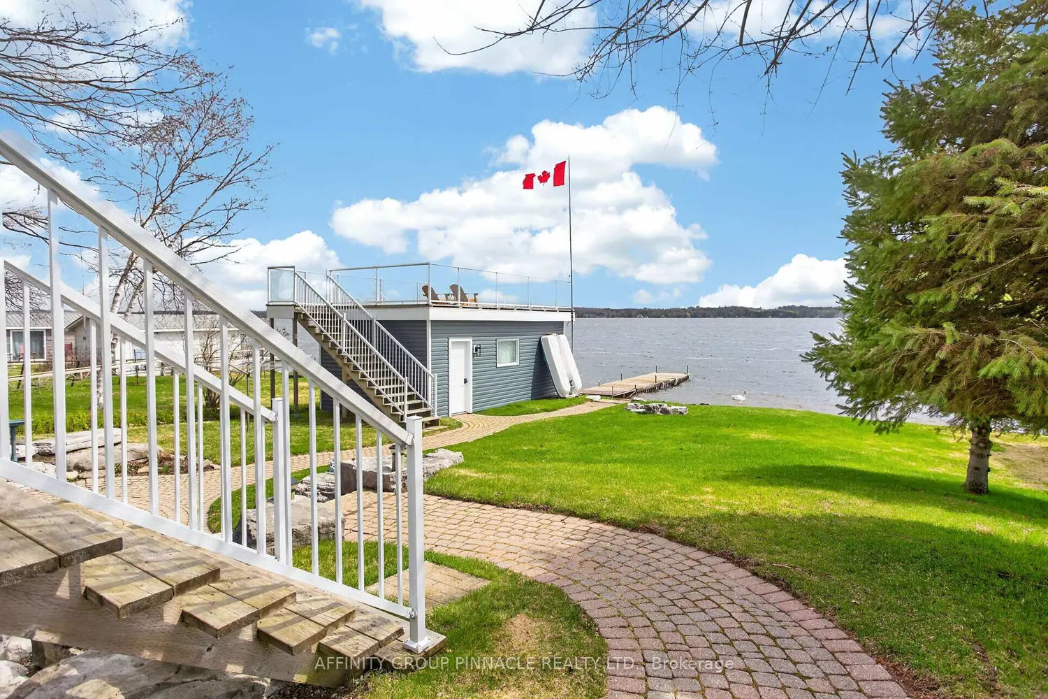 73 Admiral Drive