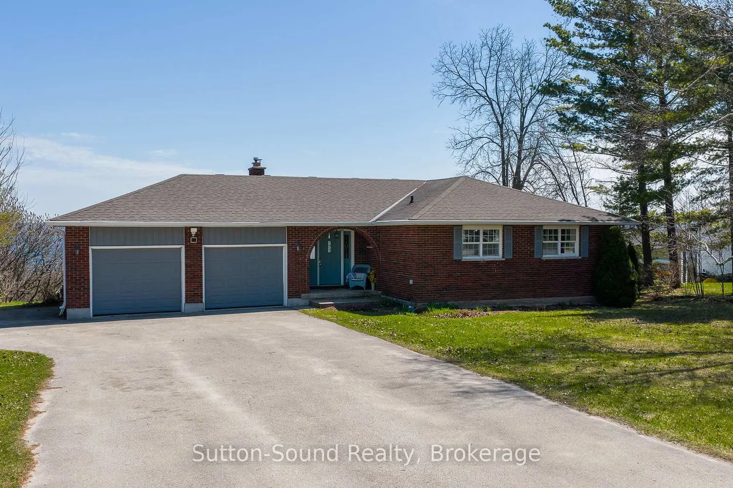 173 Lakeview Crescent