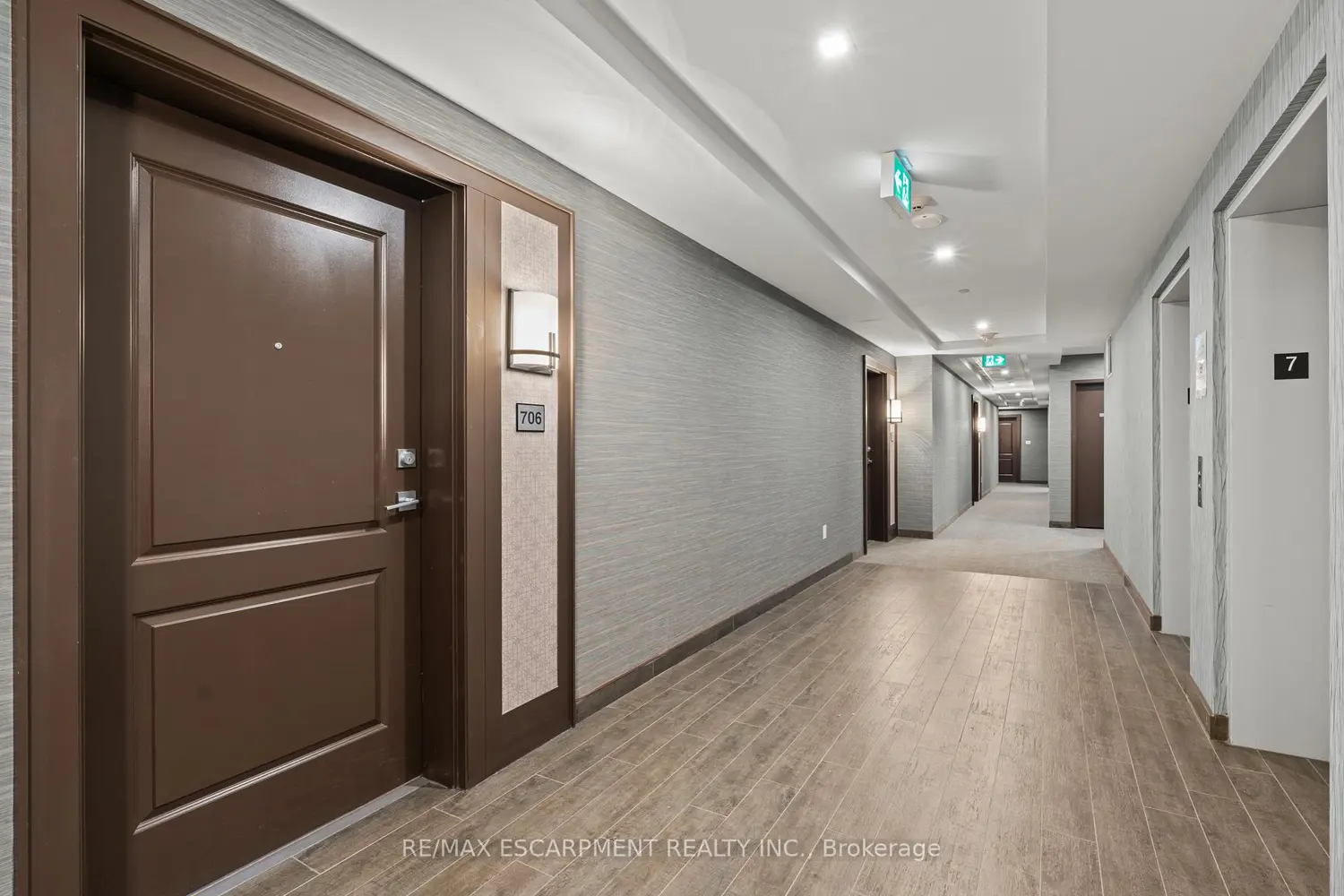 Additional image 7 of 450 Dundas Street 706