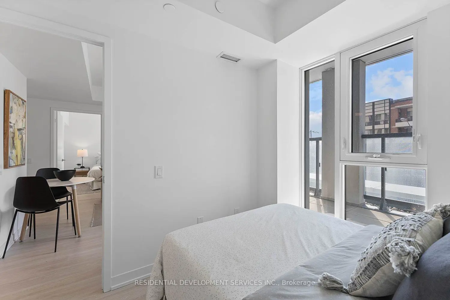Additional image 5 of 500 Wilson Avenue 303