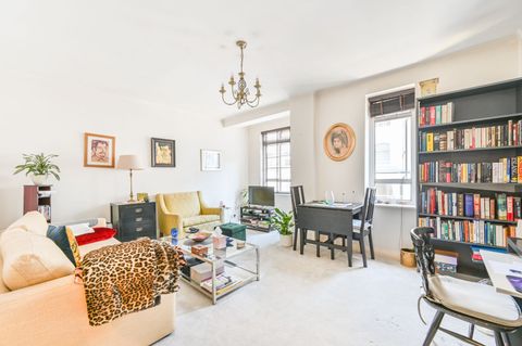 Hatherley Grove, Westbourne Grove, London W2