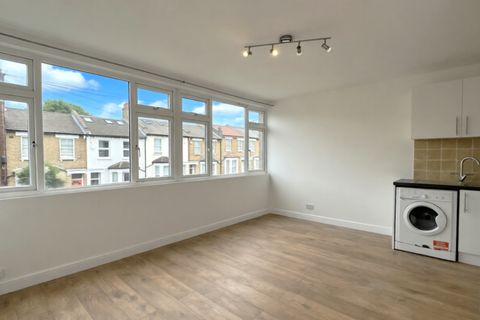 Fairlawn Park, London SE26