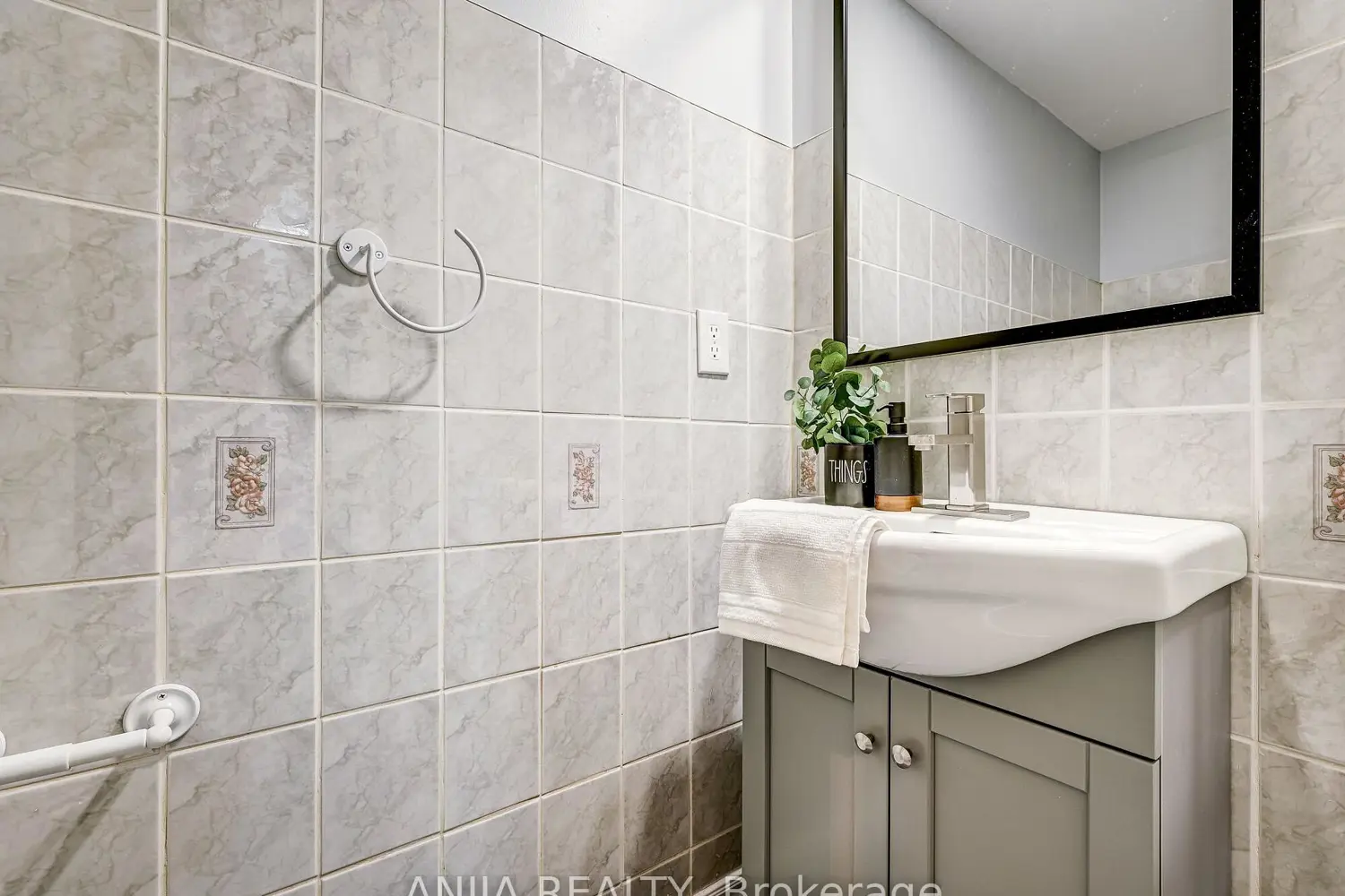 Additional image 8 of 61 Sorrell Crescent