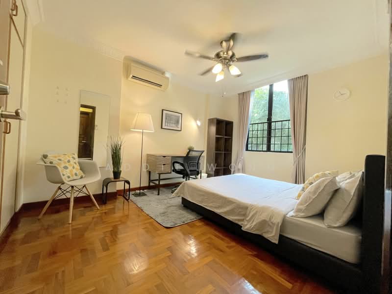 Spacious Beautiful Room @ Stevens MRT Station