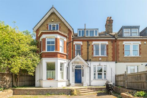 Elmcourt Road, West Norwood SE27