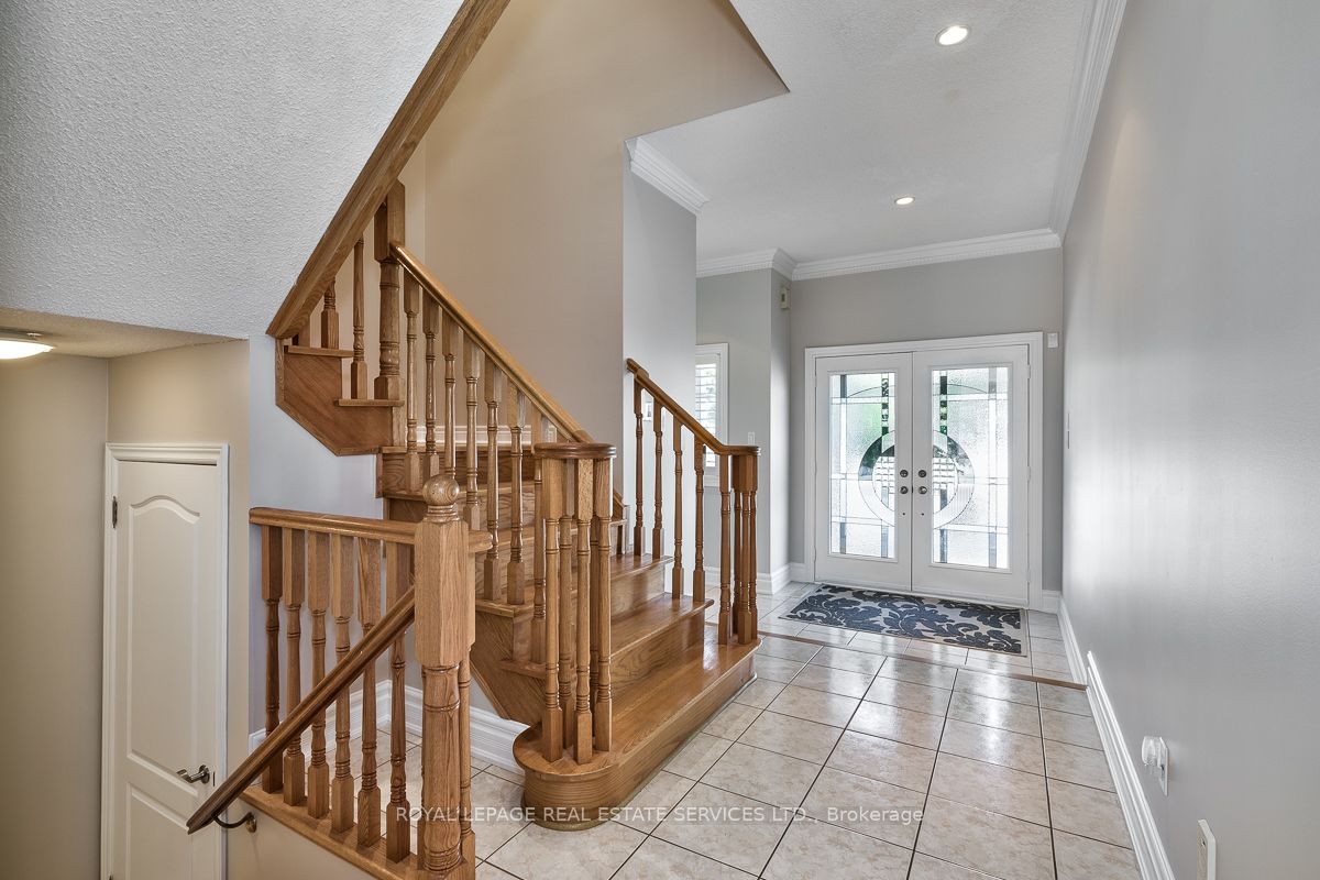 Additional image 4 of 466 Thistle Glen Lane, Oakville, ON, L6H 7A5