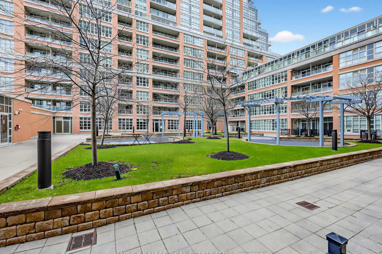 Additional image 12 of 65 East Liberty Street 308