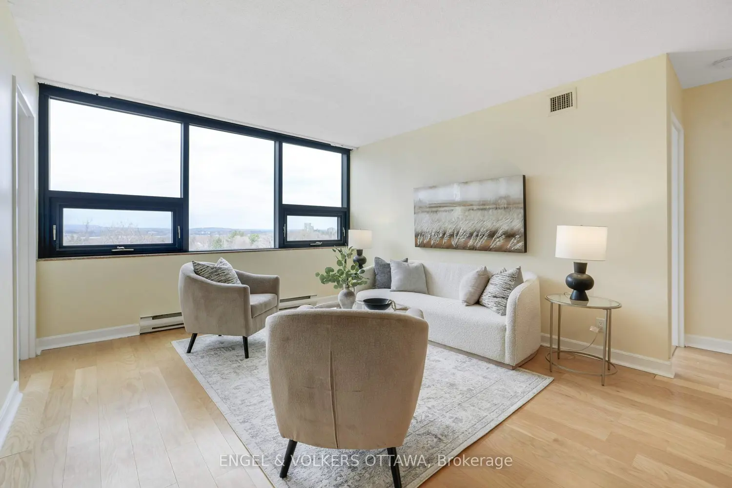 2019 Carling Avenue 505 photo 5