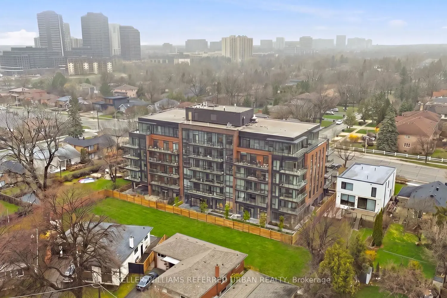 Additional image 16 of 3985 Bloor Street