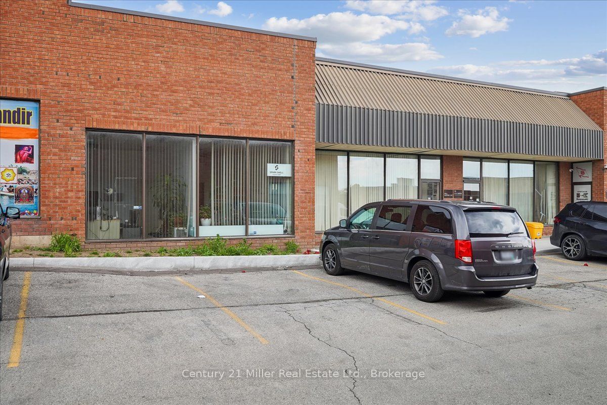 11-5359 Timberlea Boulevard, Mississauga, ON, L4W 4N5