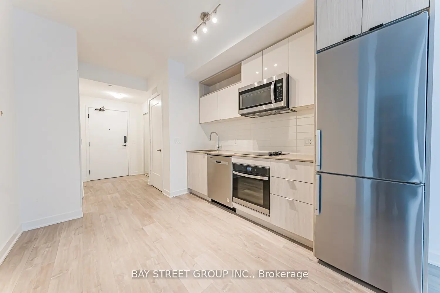 Additional image 8 of 70 Princess Street 1227E