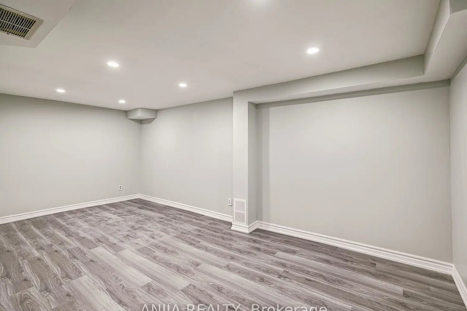 Additional image 14 of 61 Sorrell Crescent