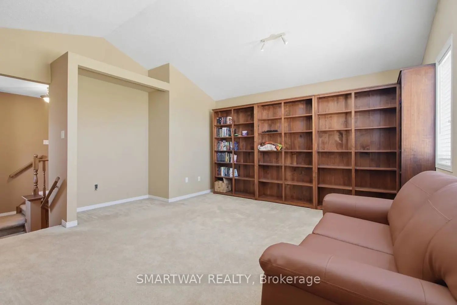 Additional image 14 of 646 Ridgeview Drive