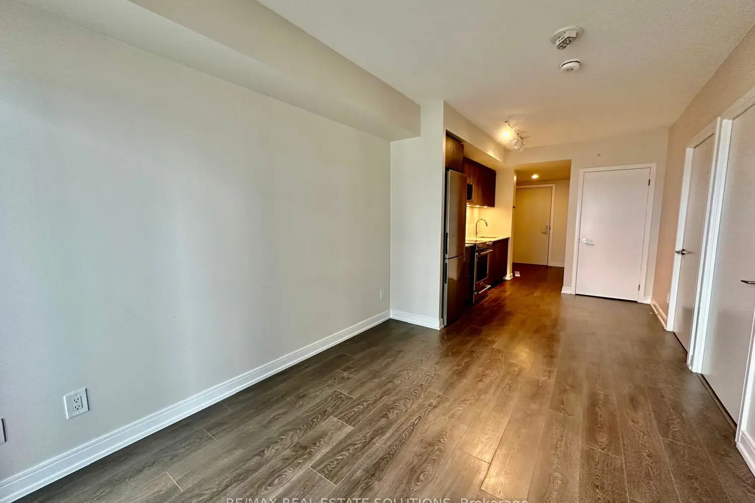 Additional image 8 of 30 Samuel Wood Way 1611