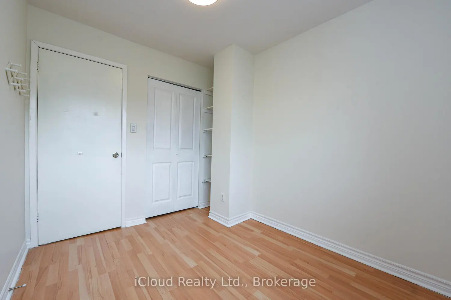 Additional image 12 of 400 Mississauga Valley Boulevard 88