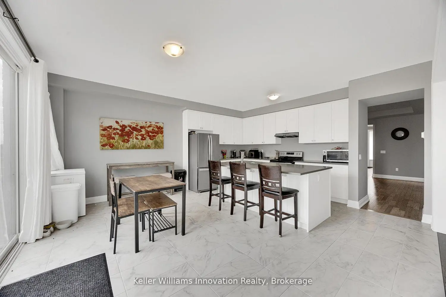 240 Harwood Avenue photo 4