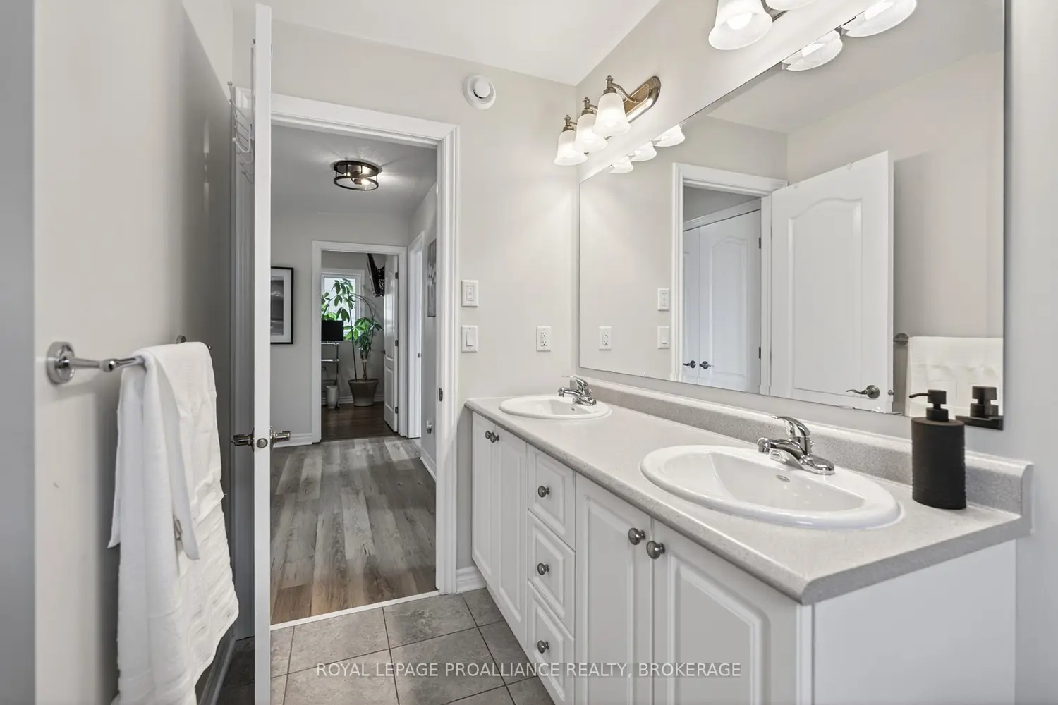 Additional image 16 of 1153 Escala Crescent