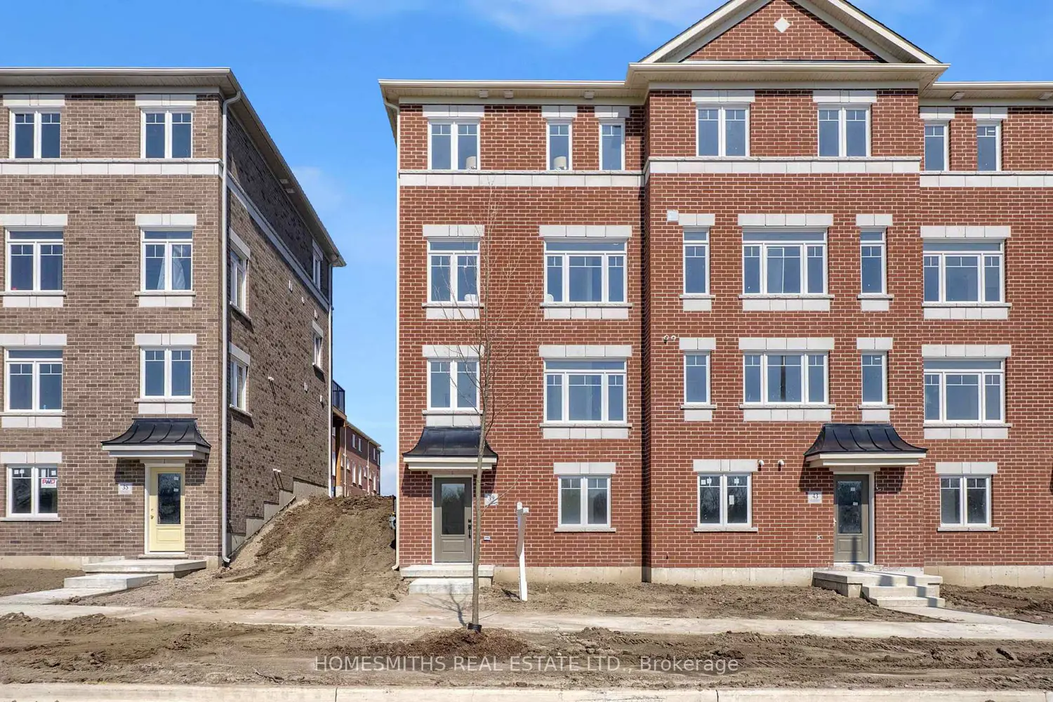39 Addyman Crescent photo 2