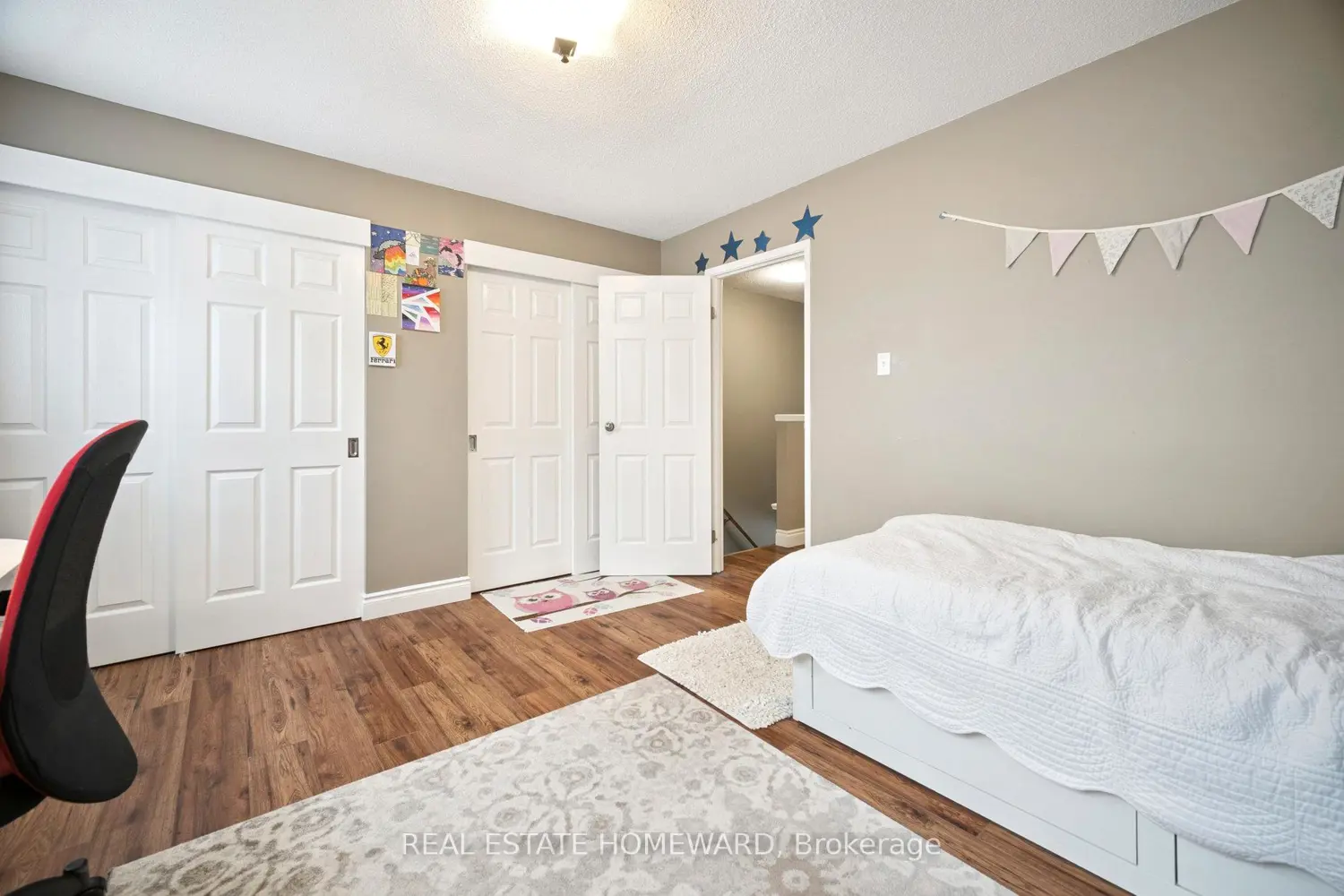 Additional image 10 of 1093 Nellis Street 12