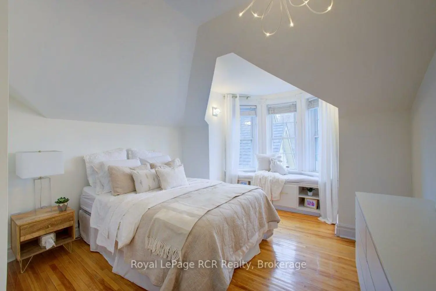 Additional image 12 of 116 Walton Street