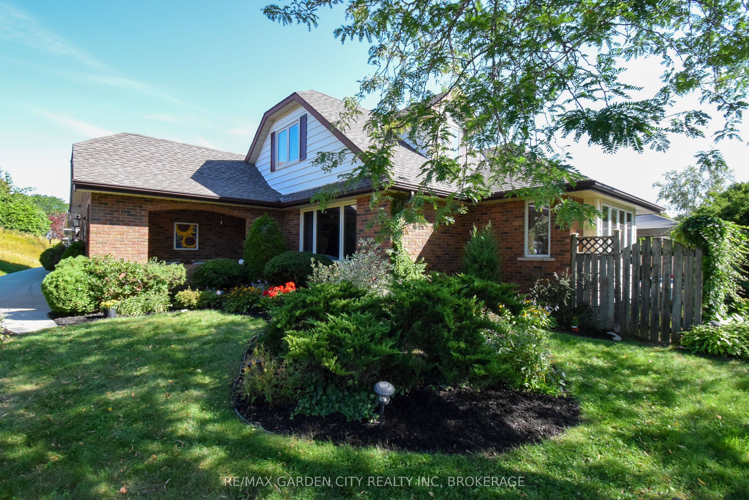 Additional image 3 of 40 Belair Drive, St. Catharines, ON, L2N 6X9