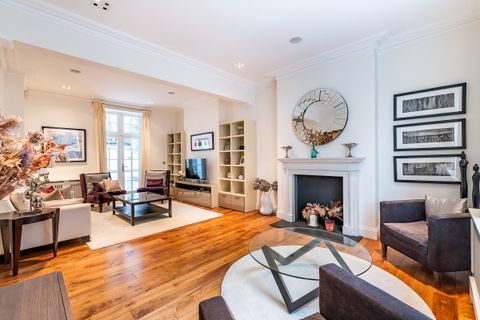 Sheffield Terrace, London W8