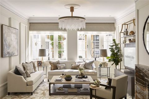 Ennismore Gardens Mews, Knightsbridge SW7