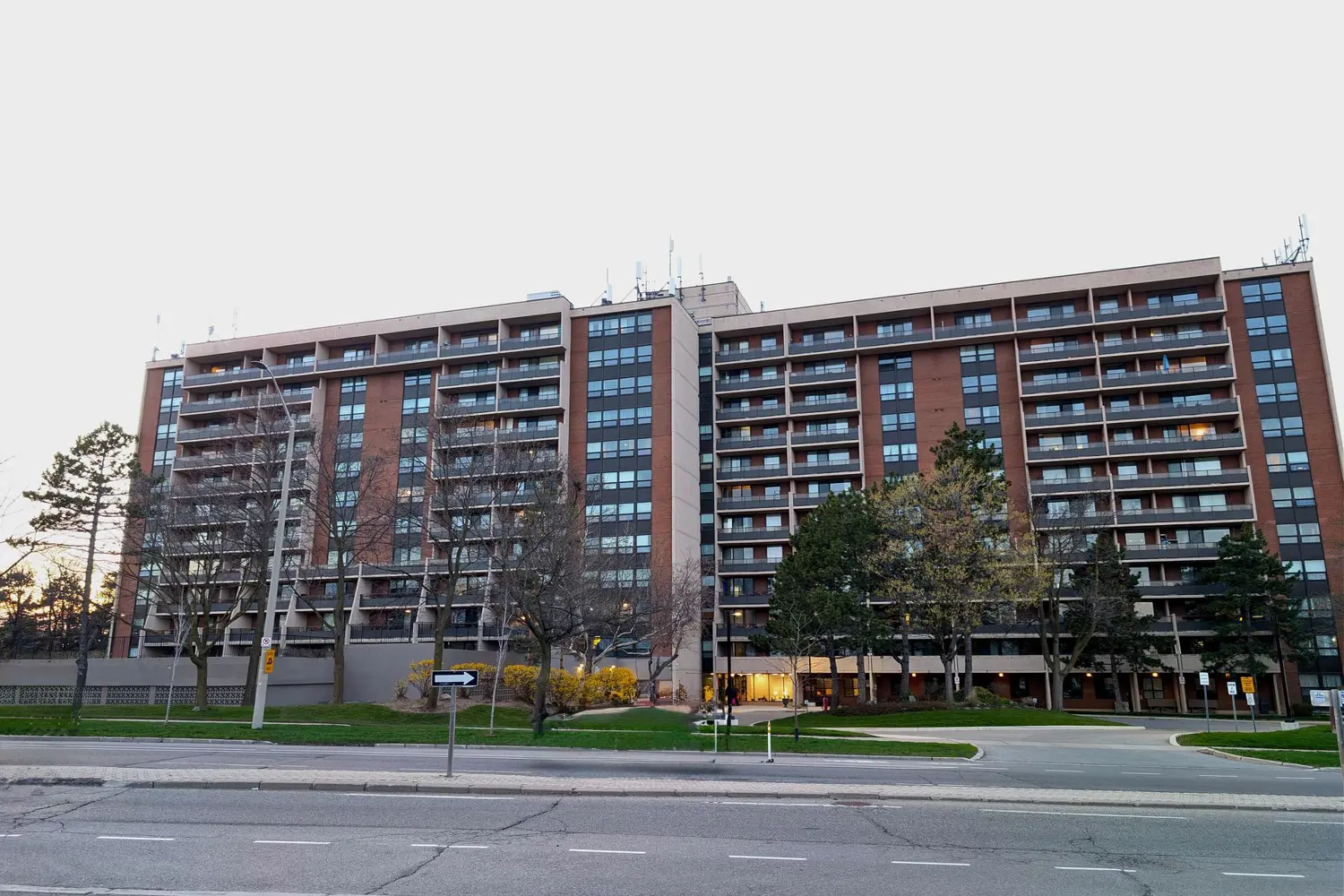 Additional image 2 of 2929 Aquitaine Avenue 705