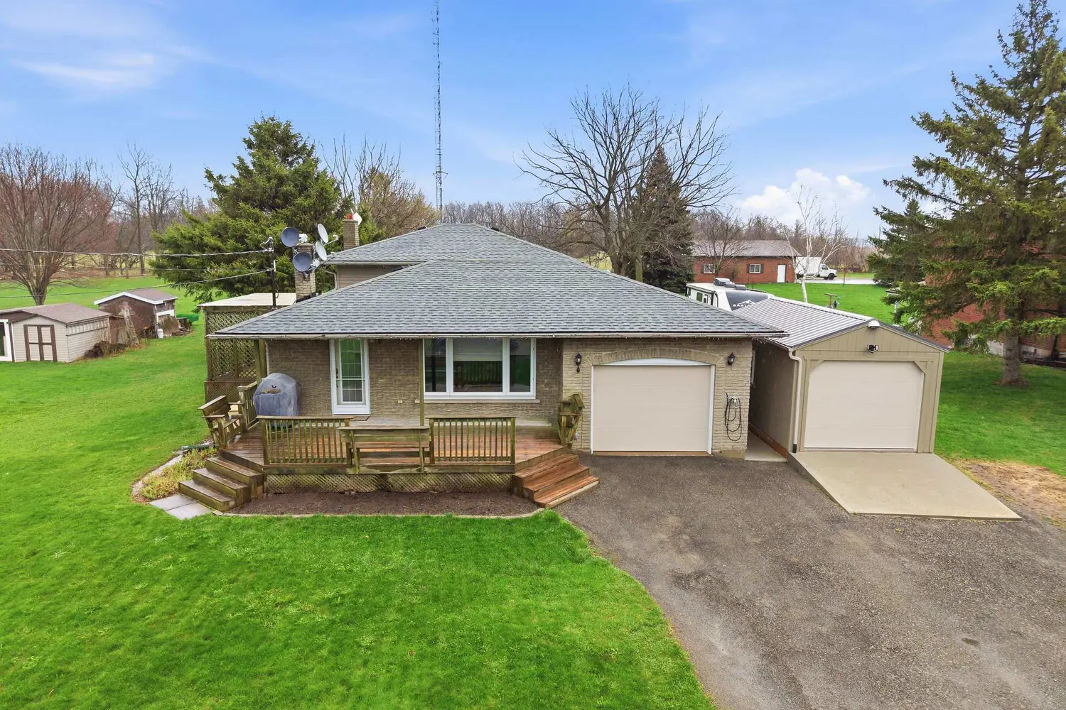 2859 Chippawa Road